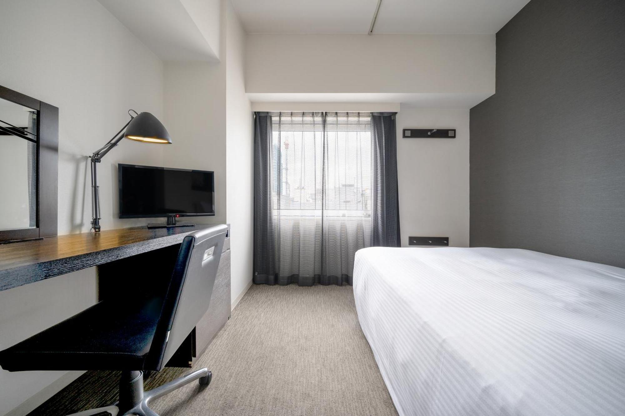 Hotel Vista Sapporo Odori Esterno foto